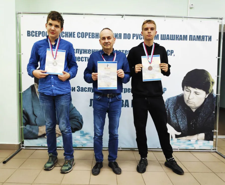 Всероссийские соревнования по шашкам прошли в Университете Лобачевского